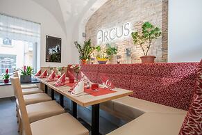 Arcus Hotel