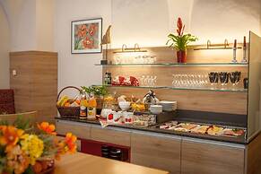 Arcus Hotel