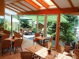 Arcus Hotel
