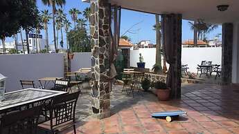 Endless Summer Hostel - Adults Only