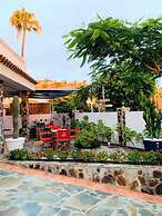 Endless Summer Hostel - Adults Only