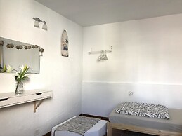 Endless Summer Hostel - Adults Only