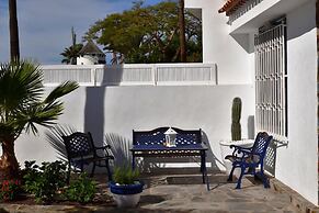 Endless Summer Hostel - Adults Only