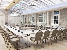 Lazure Hotel and Marina