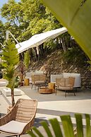 Lazure Hotel and Marina