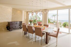 Acqua Villa Nha Trang