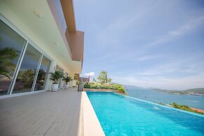 Acqua Villa Nha Trang