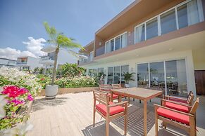 Acqua Villa Nha Trang