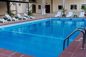 Sefcon Suites and Apartment