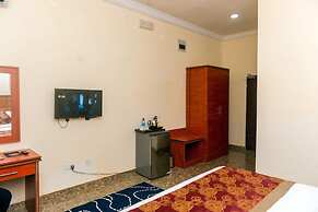 Sefcon Suites and Apartment