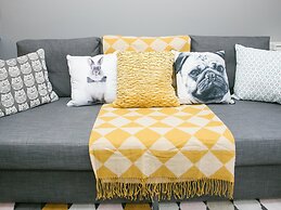 Malone Place Apartment