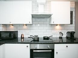 Malone Place Apartment