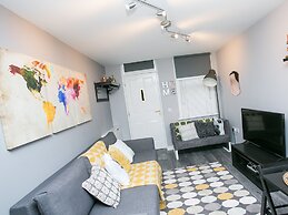 Malone Place Apartment