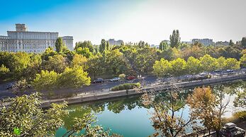 Parliament & River View Apartments