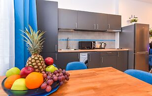 Parliament & River View Apartments