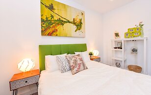 Parliament & River View Apartments