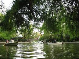 Parliament & River View Apartments