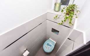 Parliament & River View Apartments