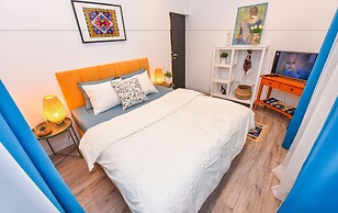 Parliament & River View Apartments