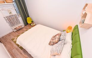 Parliament & River View Apartments