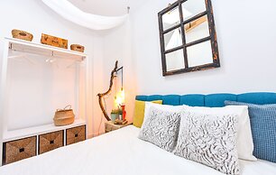 Parliament & River View Apartments