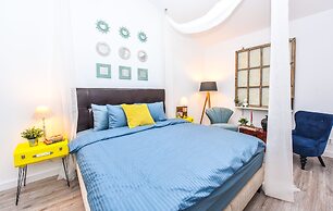 Parliament & River View Apartments