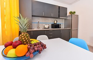 Parliament & River View Apartments