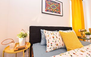 Parliament & River View Apartments