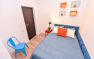 Parliament & River View Apartments