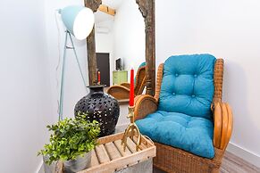 Parliament & River View Apartments