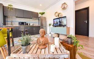 Parliament & River View Apartments