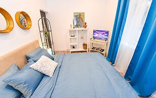 Parliament & River View Apartments