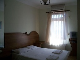 Assos Büyük Yıldızsaray Otel