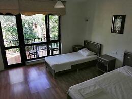 Assos Büyük Yıldızsaray Otel