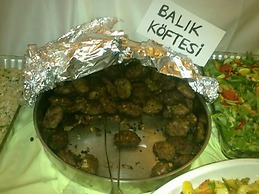 Assos Büyük Yıldızsaray Otel