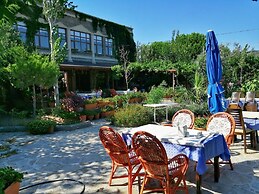 Assos Büyük Yıldızsaray Otel