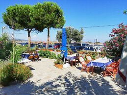 Assos Büyük Yıldızsaray Otel