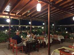 Assos Büyük Yıldızsaray Otel