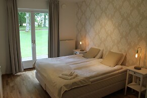 Hensbacka Herrgård