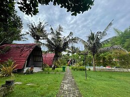 Apit Lawang Villas