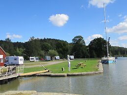 Skeppsdockans Camping & Vandrarhem