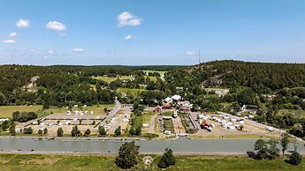 Skeppsdockans Camping & Vandrarhem