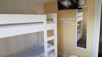 Skeppsdockans Camping & Vandrarhem