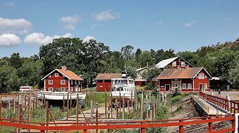 Skeppsdockans Camping & Vandrarhem