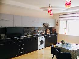 Hause on Ashiq Cuma steet 8