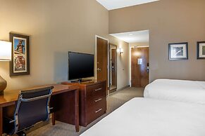 Comfort Inn & Suites at CrossPlex Village