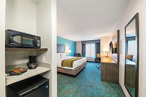 Comfort Inn & Suites Oklahoma City near Bricktown