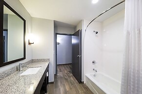 Comfort Inn & Suites Oklahoma City near Bricktown