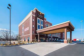 Comfort Inn & Suites Oklahoma City near Bricktown