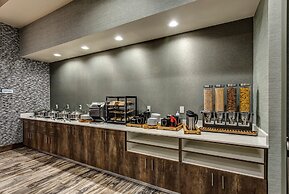 Hilton Garden Inn Topeka